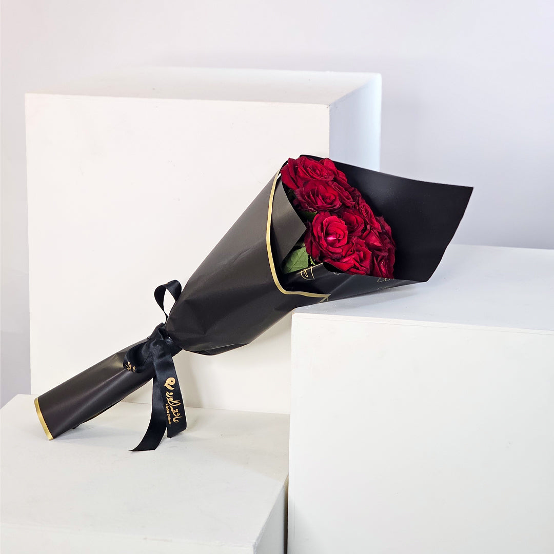 زهرة القرمزي السوداء