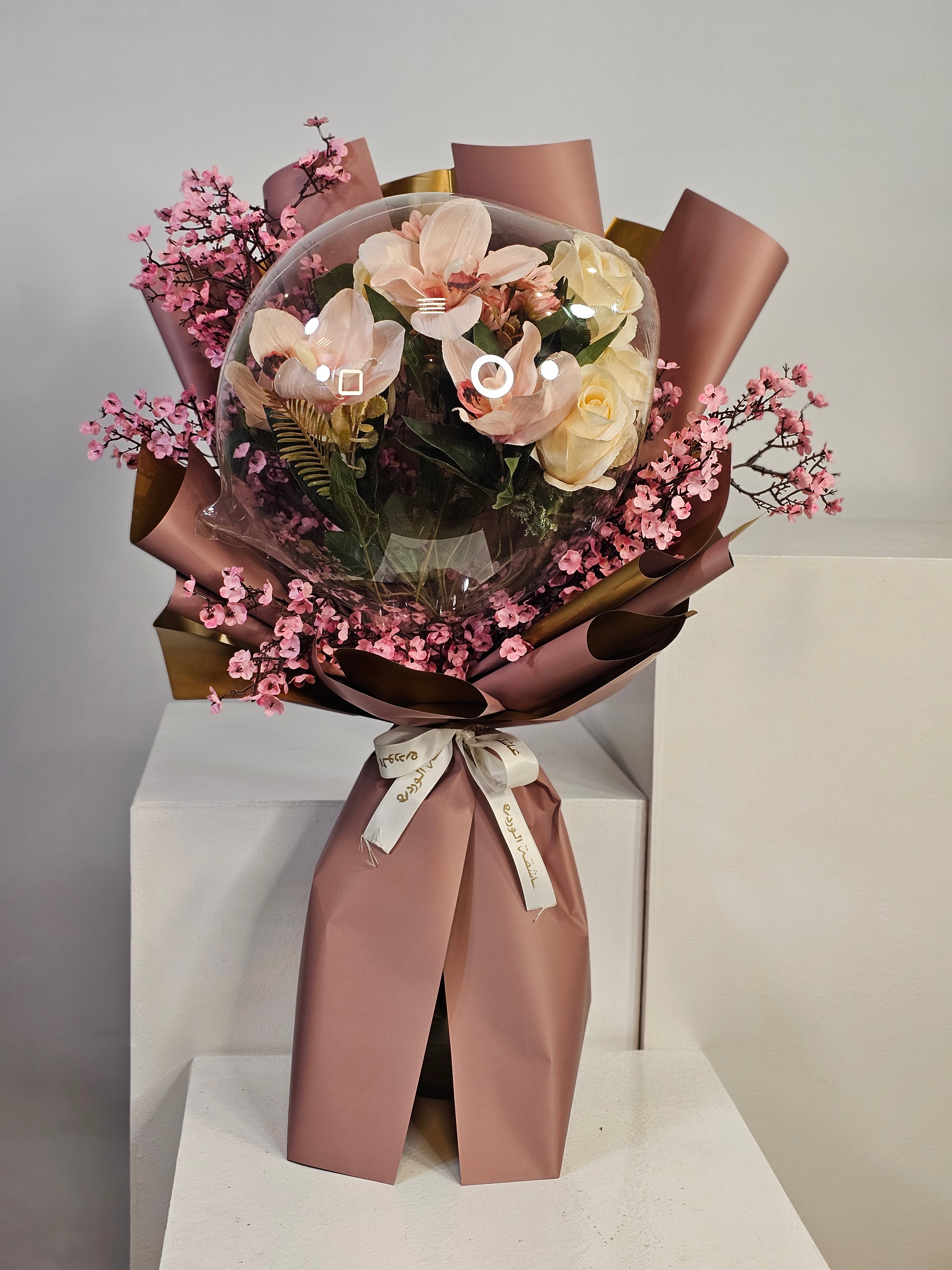 جميلة باللون الوردي