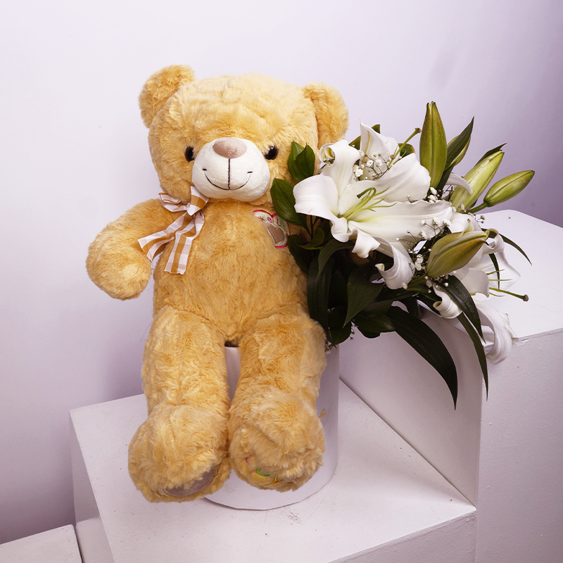 عناق كبير يزهر