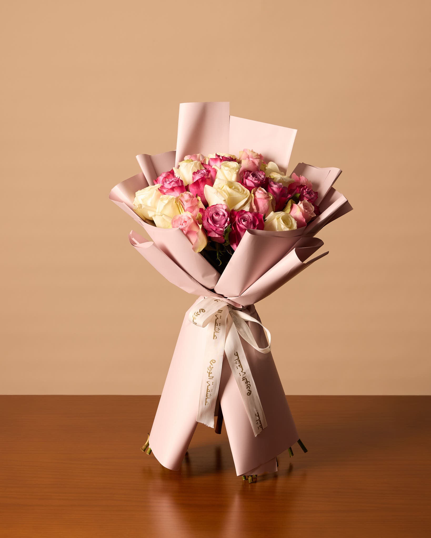 باقة من 25 وردة وردية