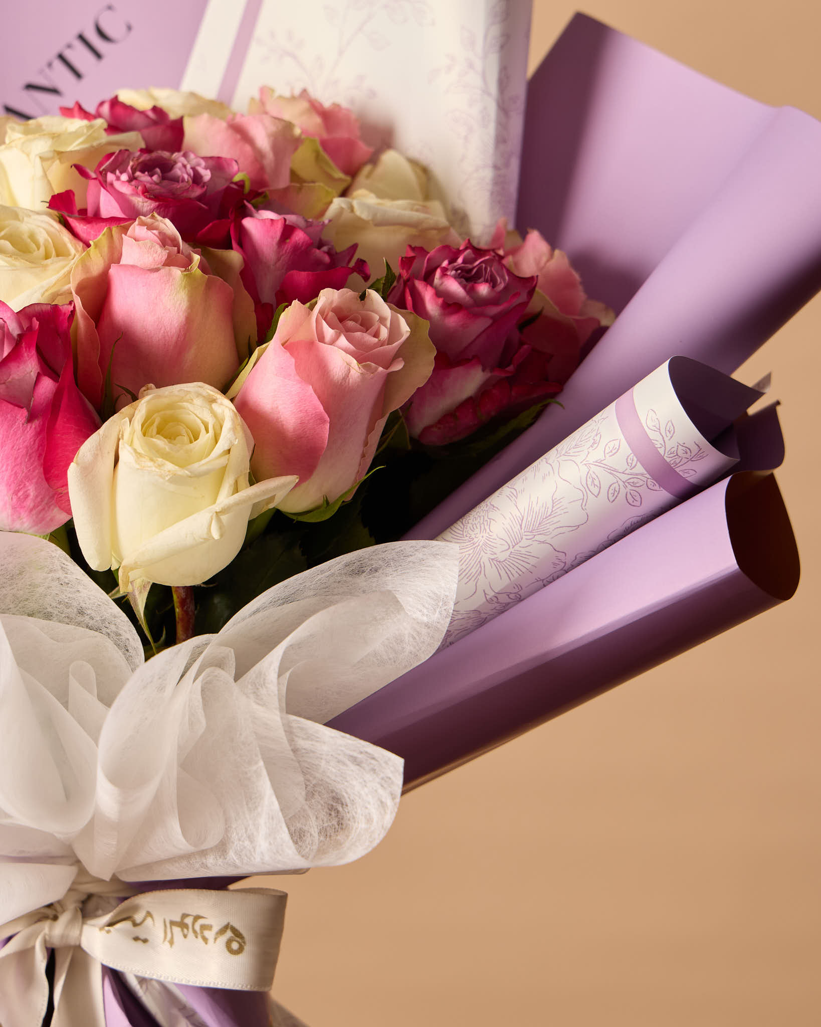 باقة من 25 وردة وردية