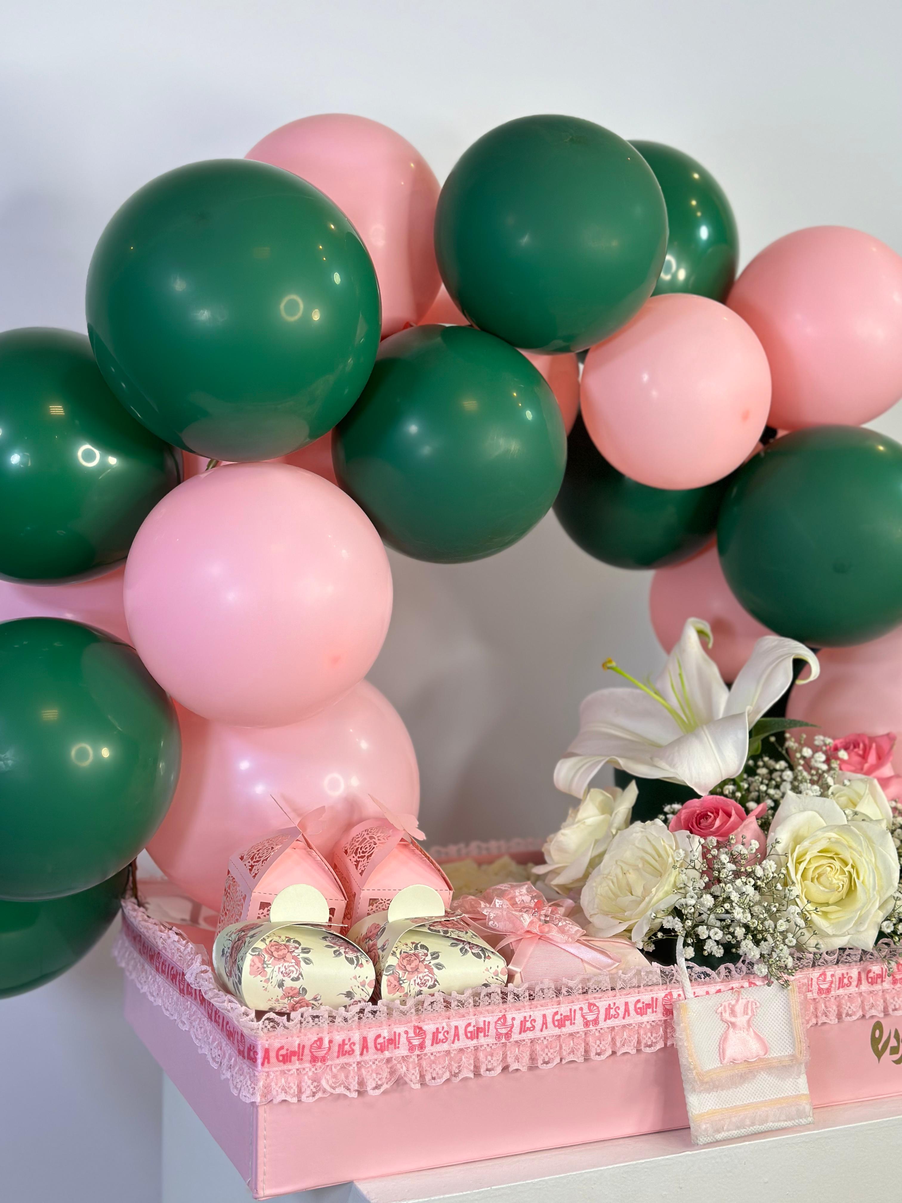 بالونات الطفلة