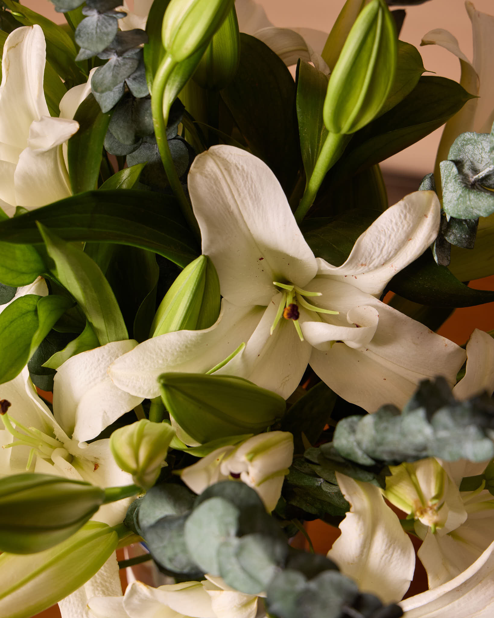 Mix Lilly Roses Vase