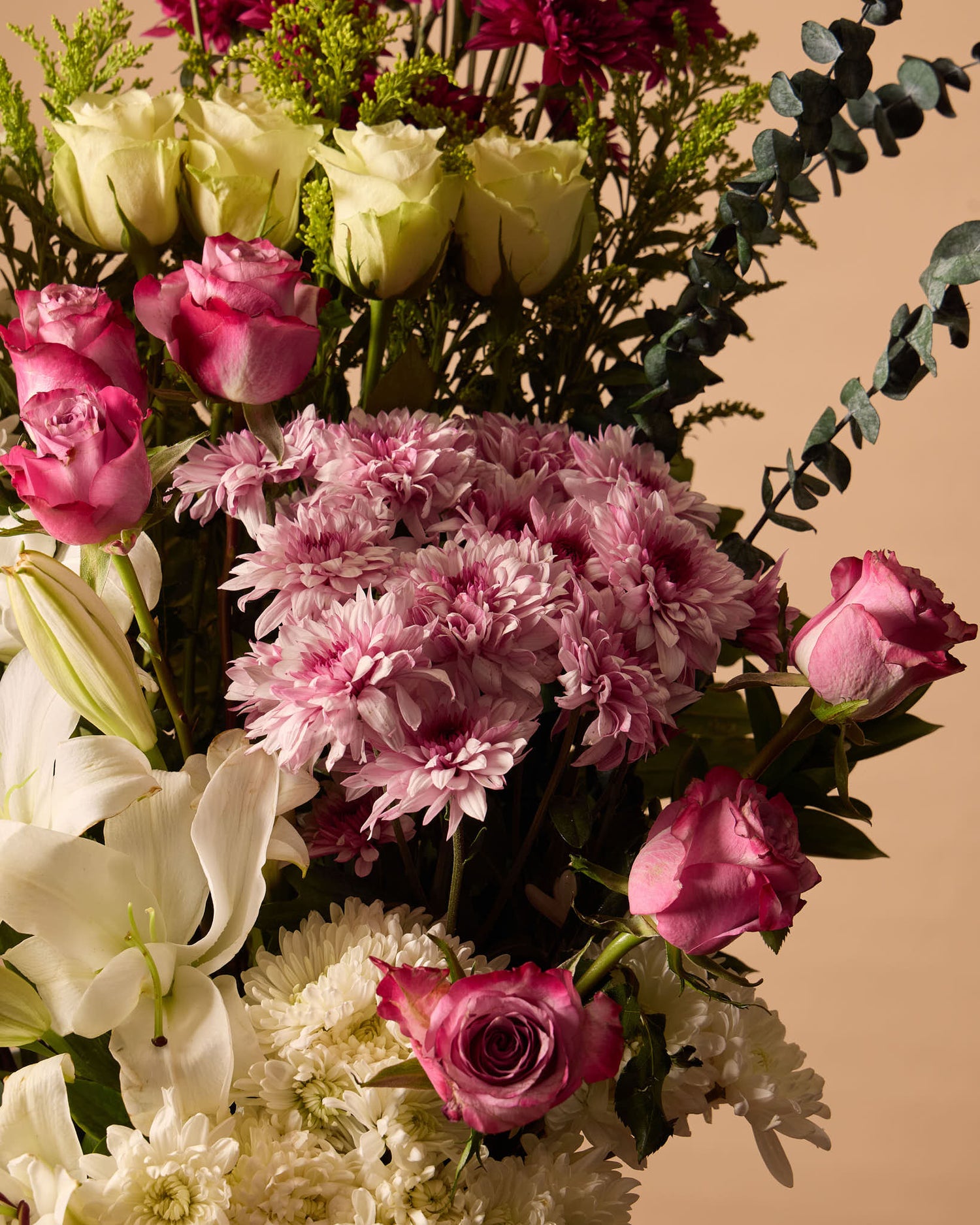 صندوق أبيض كبير