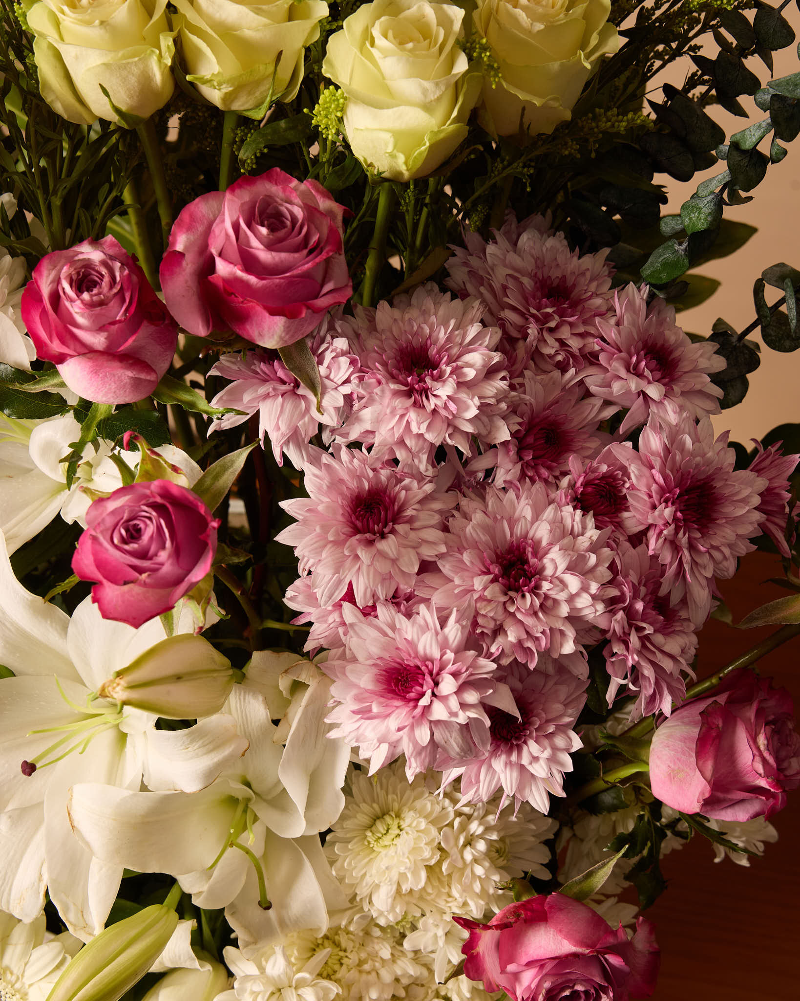 صندوق أبيض كبير