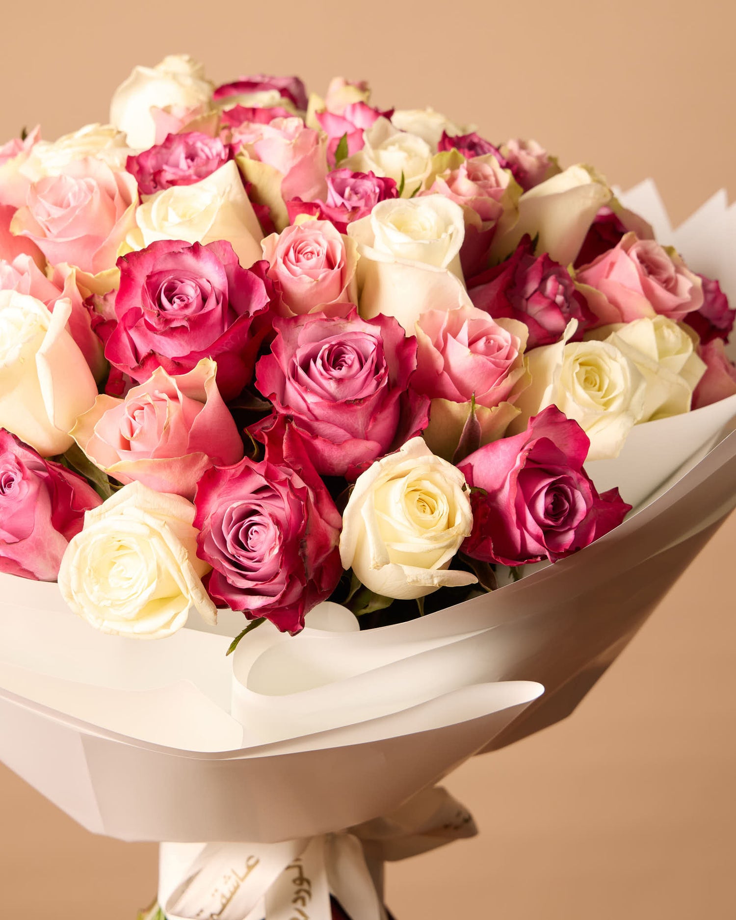 باقة من 100 وردة وردية