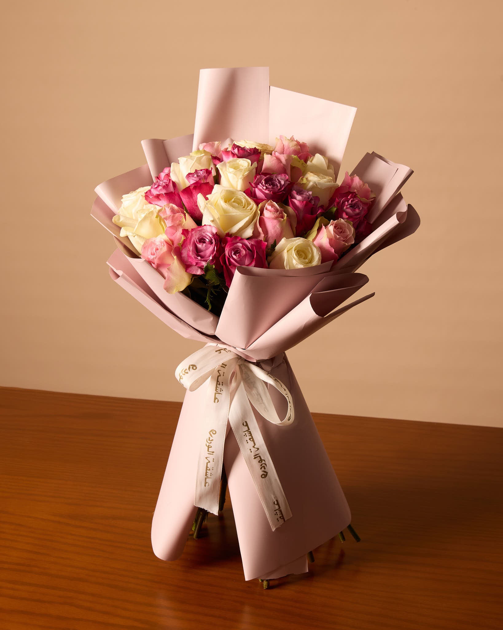 باقة من 25 وردة وردية