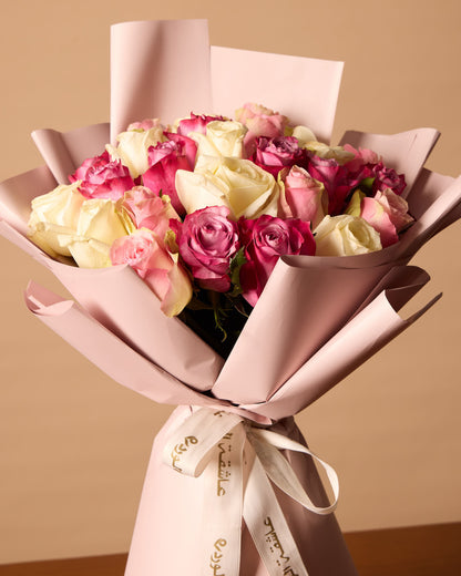 باقة من 25 وردة وردية