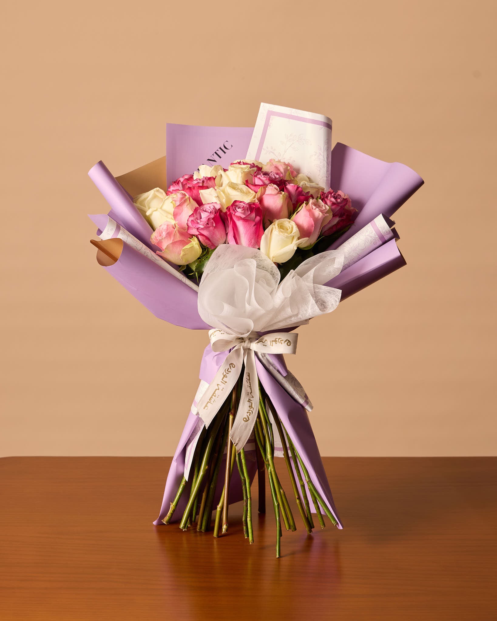 باقة من 25 وردة وردية