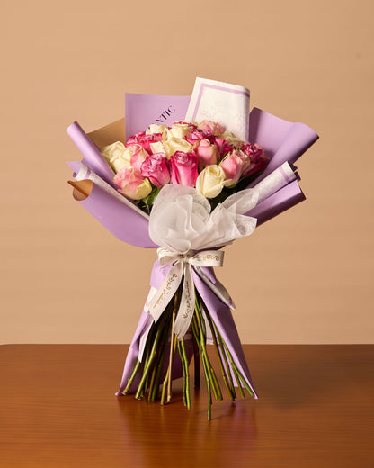 باقة من 25 وردة وردية