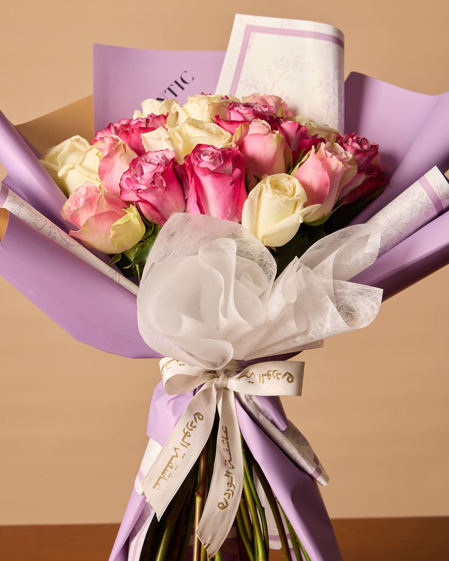 باقة من 25 وردة وردية