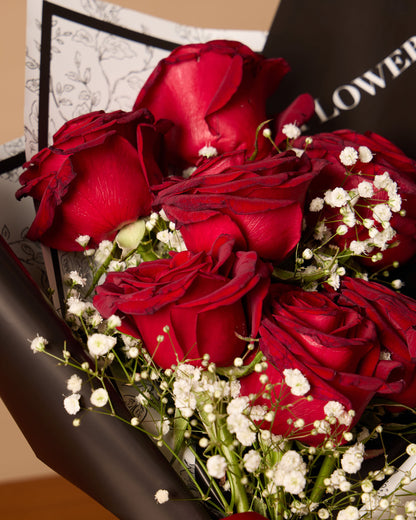 7 Red Roses Bouquet