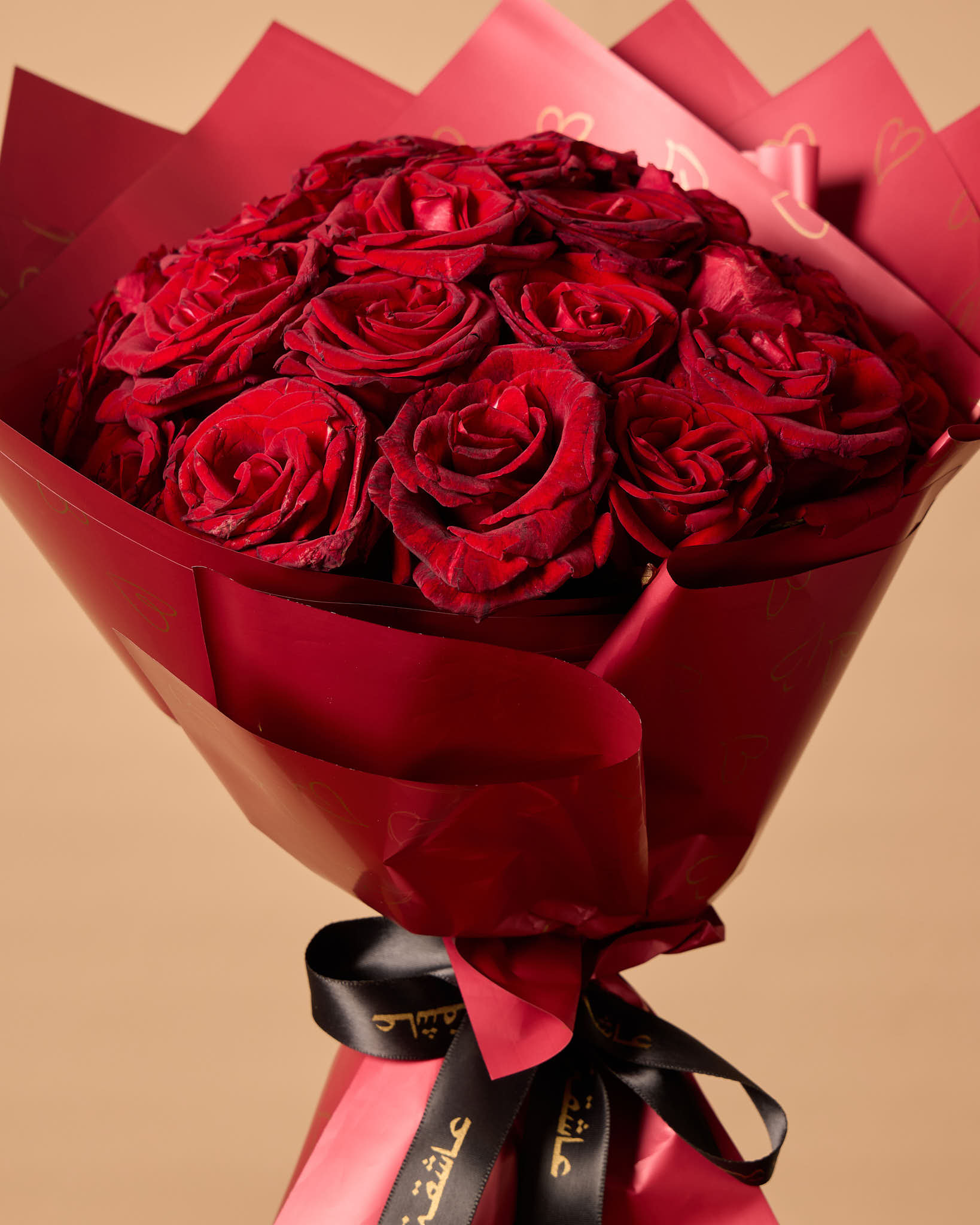 باقة زهور مصممة للتعبير عن الحب